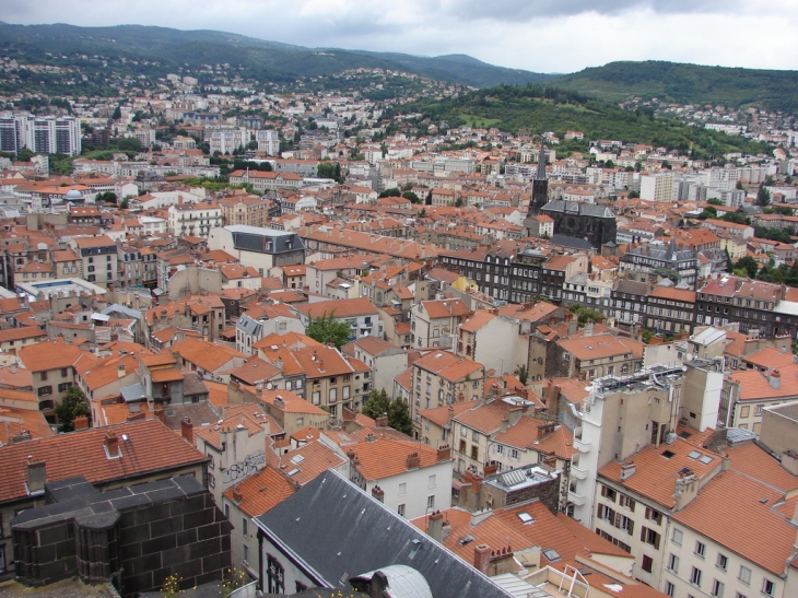 La Ville vue du sommet de la Tour de la Bayette - Clermont-Ferrand