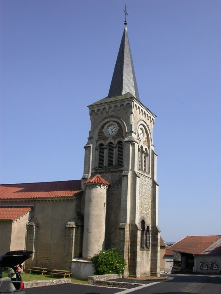 église de St Bonnet le Bourg - Saint-Bonnet-le-Bourg