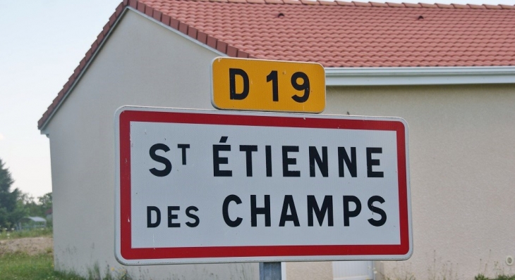  - Saint-Étienne-des-Champs