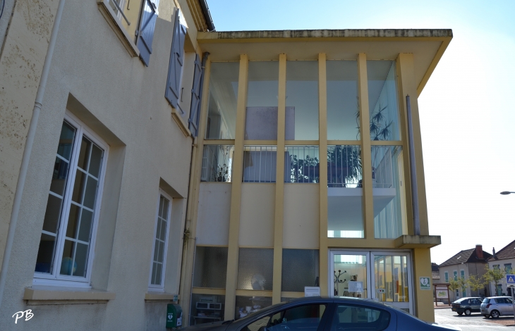 Mairie - Saint-Sylvestre-Pragoulin