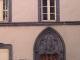 Photo précédente de Volvic la façade de l'école départementale d'architecture
