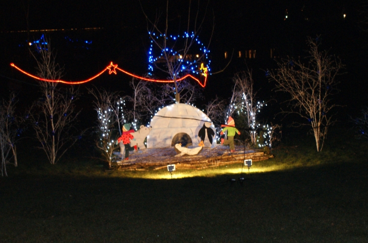 Illuminations dez Noël à Bonneville la Louvet - Bonneville-la-Louvet