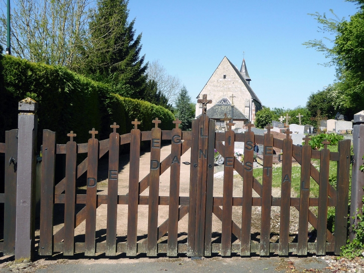 Le portail de l'église - Danestal