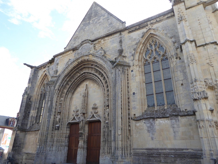 L'église Notre Dame - Dives-sur-Mer