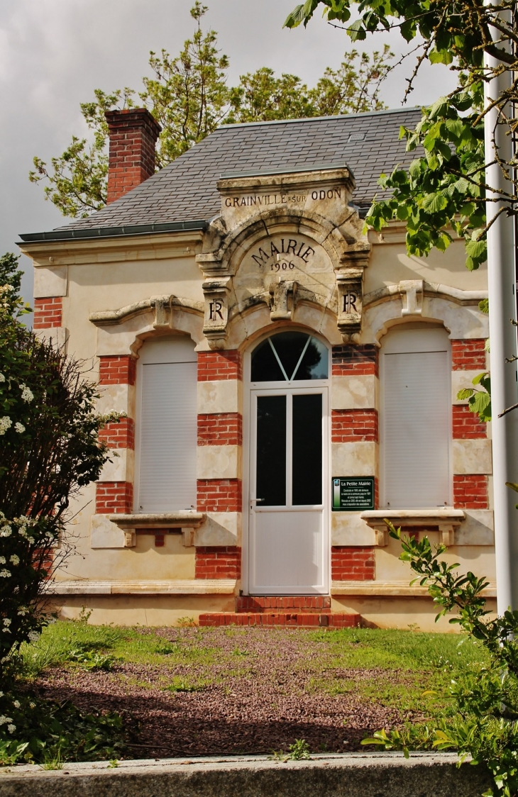 L'Ancienne Mairie - Grainville-sur-Odon