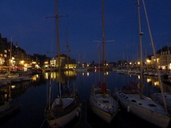 Le Port le soir - Honfleur