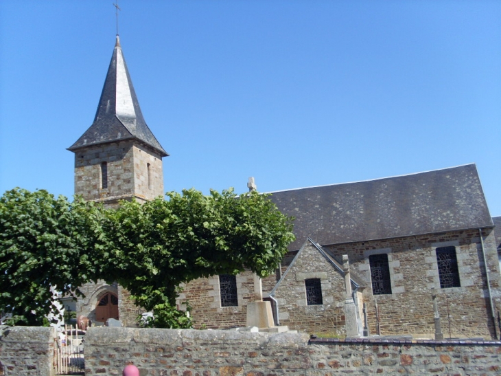 Eglise - Le Mesnil-Robert