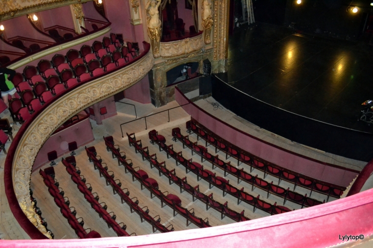 Visite guidée du théâtre de Cherbourg, théâtre à l'italienne inauguré en 1882, http://lenordcotentin.eklablog.com/theatre-de-cherbourg-a118232806 - Cherbourg-Octeville
