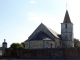 l'église. Le 1er Janvier 2016 les communesBricquebec, Les Perques, Le Valdécie, Quettetot, Saint-Martin-le-Hébert et Le Vrétot  ont fusionné  pour former la nouvelle commune Bricquebec-en-Cotentin .
