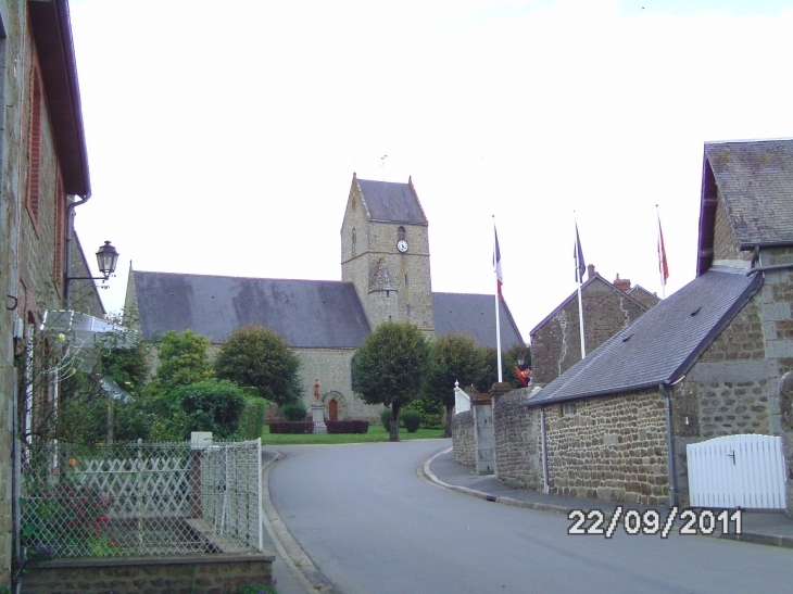 église - Magny-le-Désert
