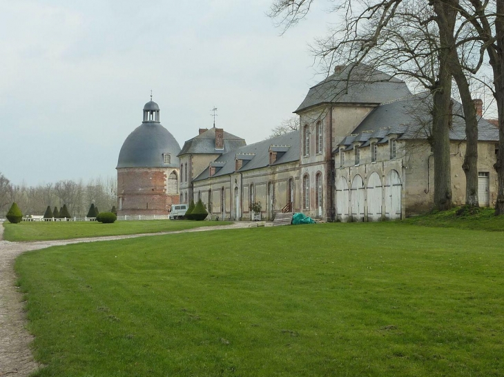 Dépendances du château - Médavy