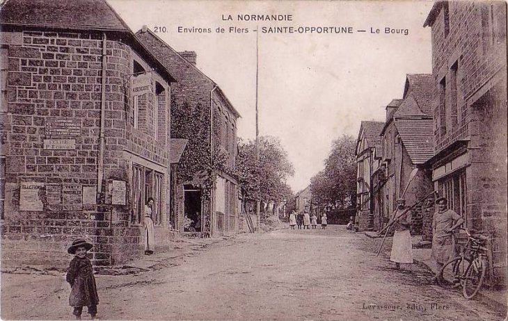 La rue principal - carte postale ancienne - Sainte-Opportune