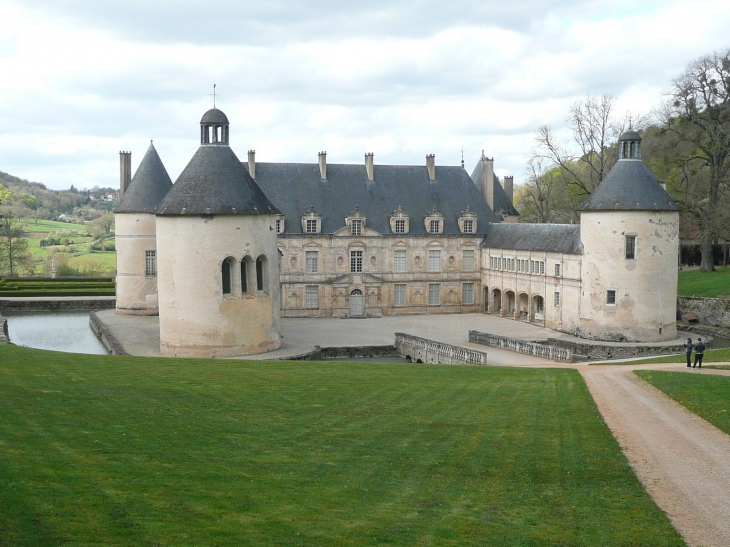 Château de Bussy Rabutin - Bussy-le-Grand