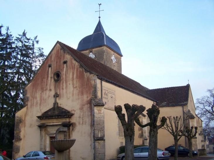 L'église de Chambole-Musigny - Chambolle-Musigny