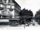 L'avenue de la Gare et la grande Taverne, vers 1910 (carte postale ancienne).