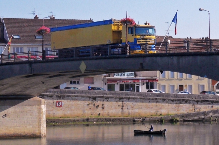 Losne.21.pont sur la Saône.