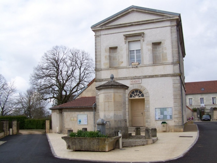 La mairie lavoir - Poiseul-lès-Saulx