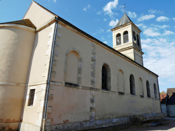 L'église - Villers-Patras