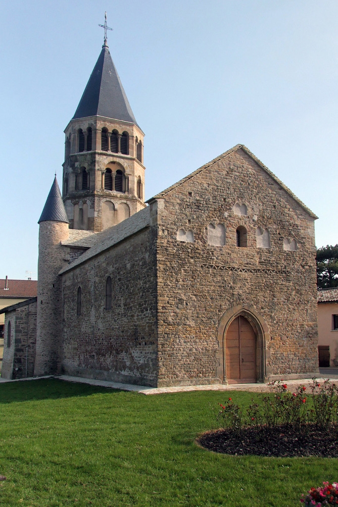 Eglise romane - Chânes