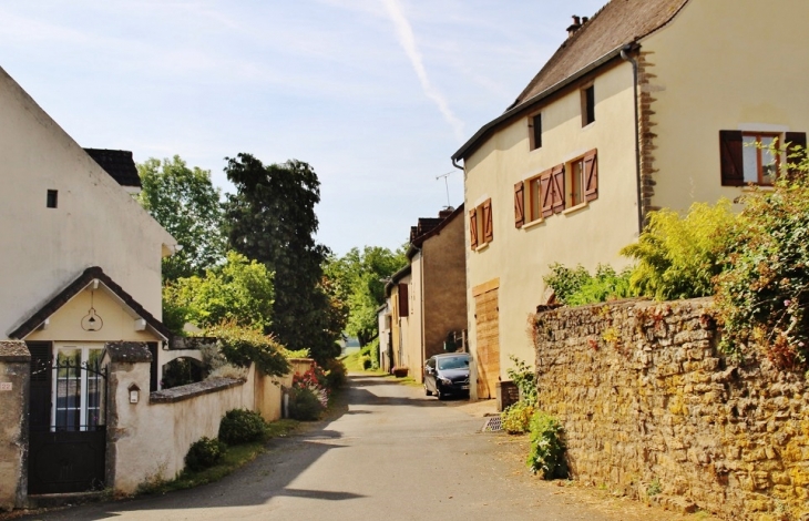 Le Village - Cheilly-lès-Maranges