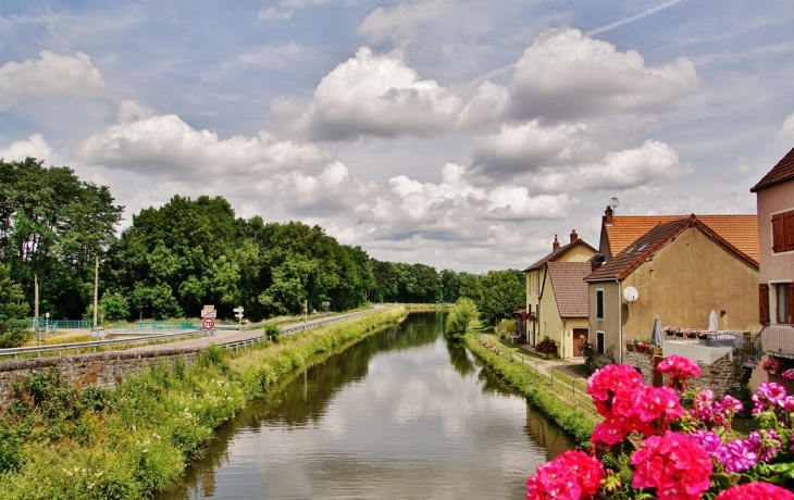 La Dheune-Canal - Saint-Bérain-sur-Dheune