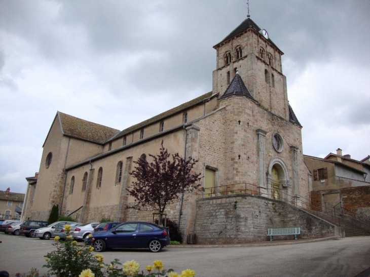 Tramayes (71520) église