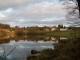 le hameau de vauvillard et son étang