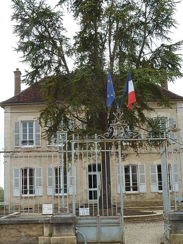 La mairie - Héry