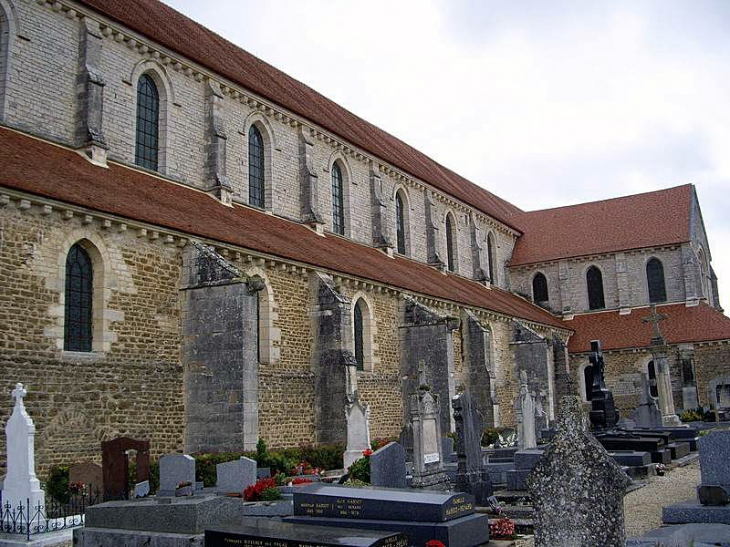 L'église - Pontigny