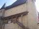 Villeneuve-sur-Yonne porte de sens vue de la mairie