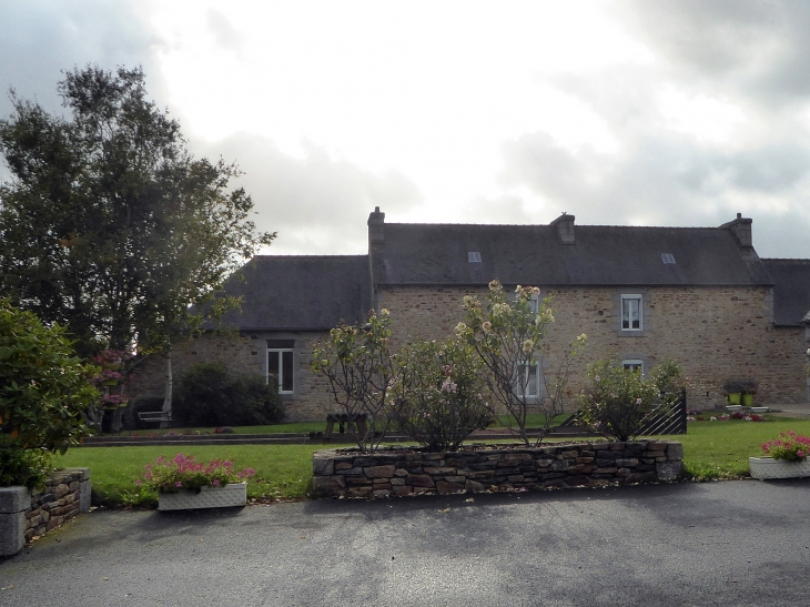 Maison du village - Coatascorn