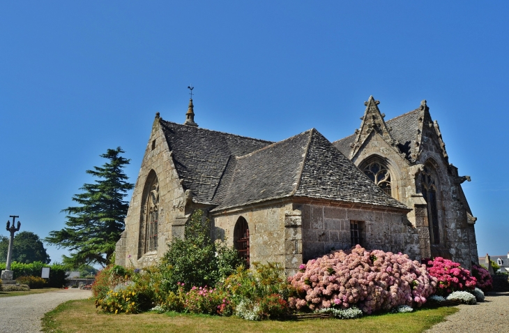 Ploulec'h commune de Lannion ( L'église )