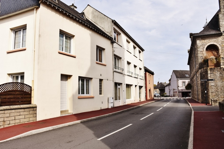 Le Village - Loudéac