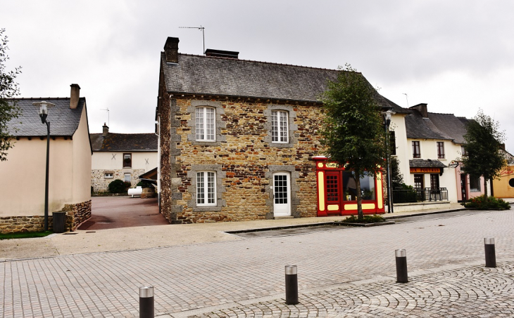 La Commune - Trémorel