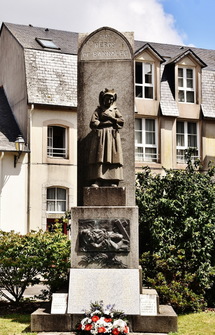 Monument-aux-Morts - Bannalec