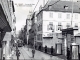 Photo précédente de Brest La rue de Siam - La préfecture maritime, vers 1925 (carte postale ancienne).