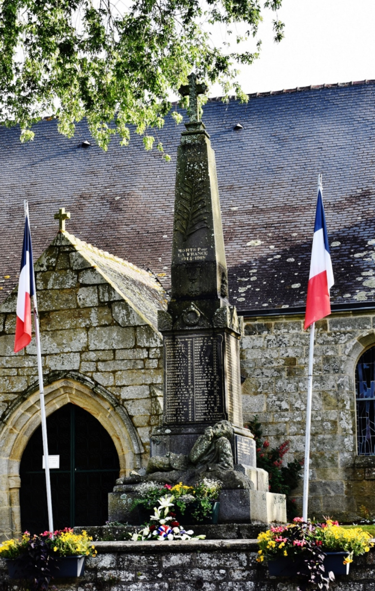 Monument-aux-Morts - Briec