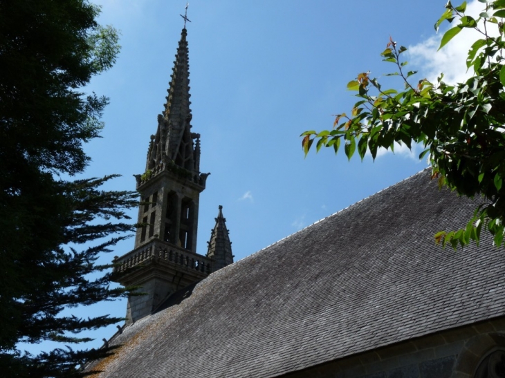 L'église - Cléden-Poher