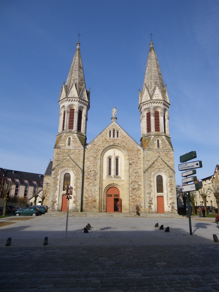 Eglise de bain de bretagne - Bain-de-Bretagne