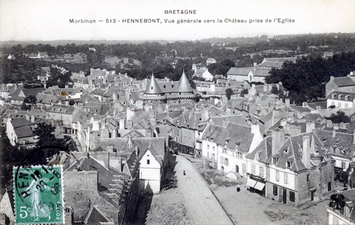 Vue générale vers le château prise de l'église, vers 1909 (carte postale ancienne). - Hennebont