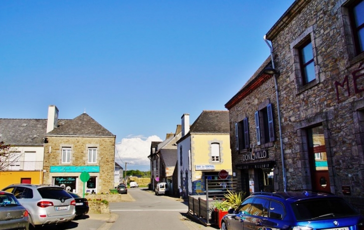Le Village - Locoal-Mendon