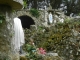 La Grotte de la Vierge de Kerivin avec les monuments mégalithiques de la commune en 1922