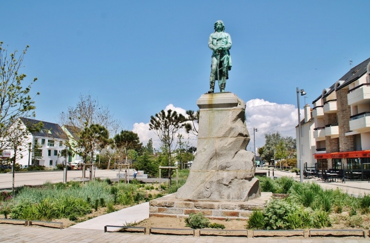 Statue - Quiberon