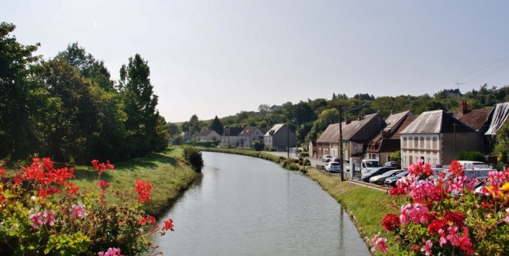 Canal Latéral a la Loire - Ménétréol-sous-Sancerre
