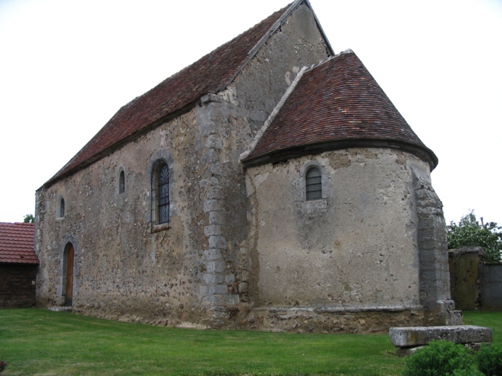 La Chapelle des 3 Maries. - Mignières
