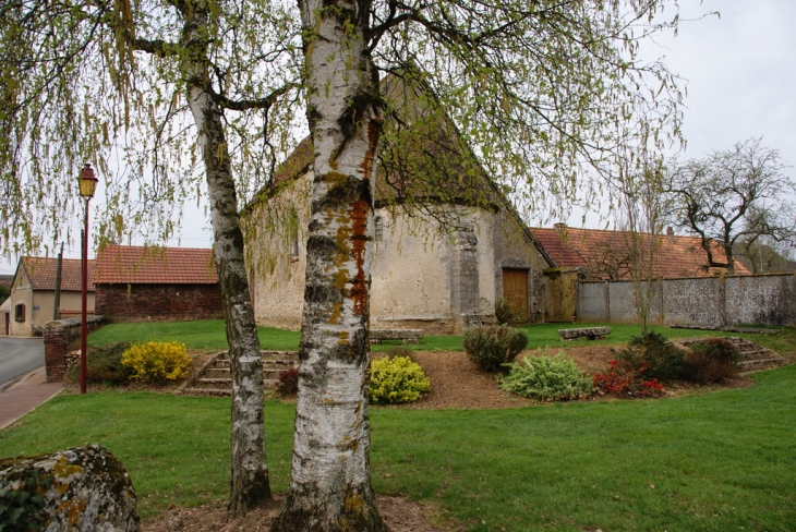 Chapelle des Trois Maries - Mignières