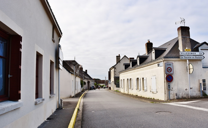 La Commune - Auzouer-en-Touraine