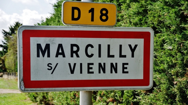  - Marcilly-sur-Vienne