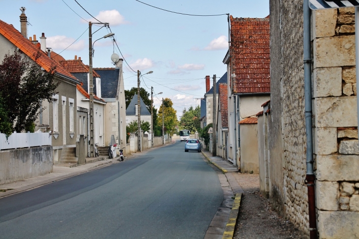 Le Village - Marcilly-sur-Vienne