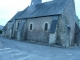 l'église du XIIème siècle, la seule du département à être construite en grès roussard